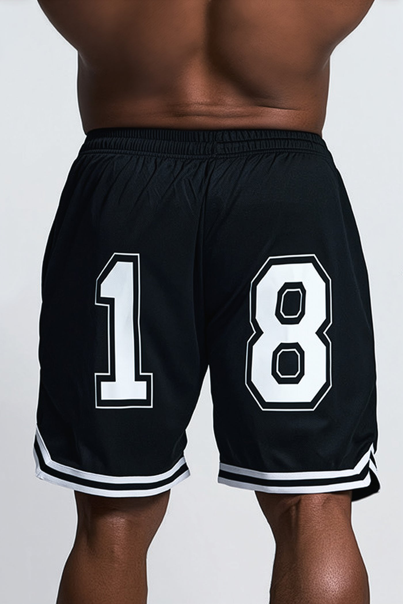 1021 OUTLIFT 18 SHORTS
