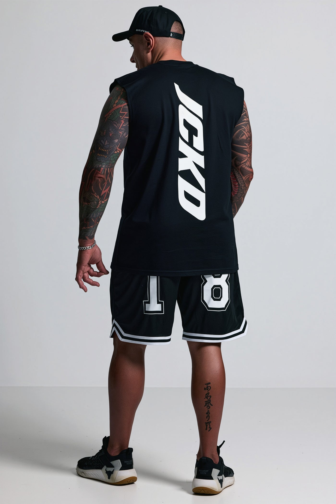 1019 JCKD VERTICAL TANK