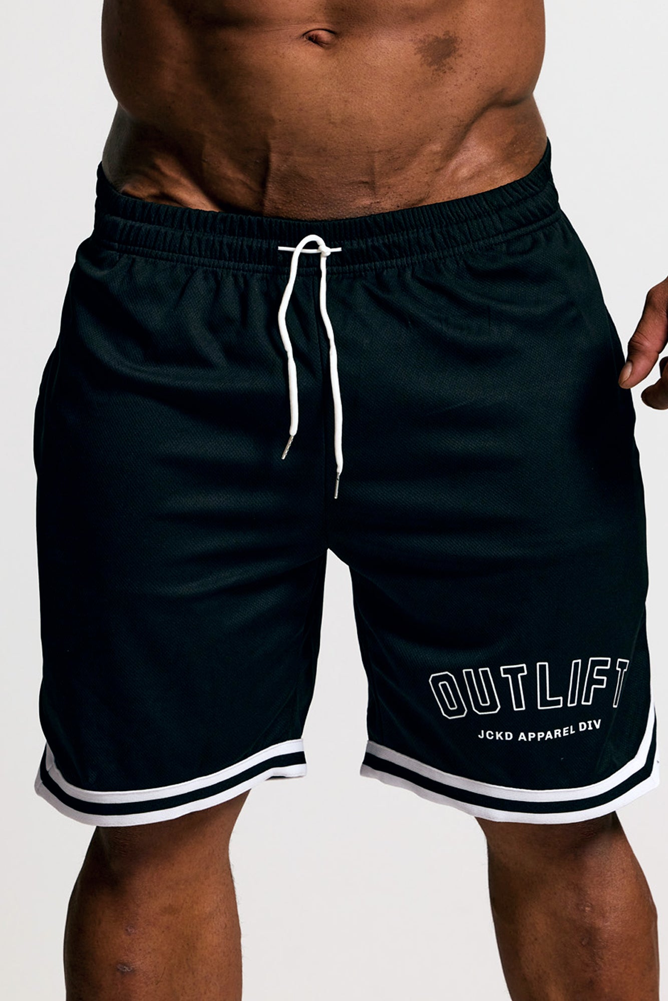 1020 OUTLIFT 18 SHORTS