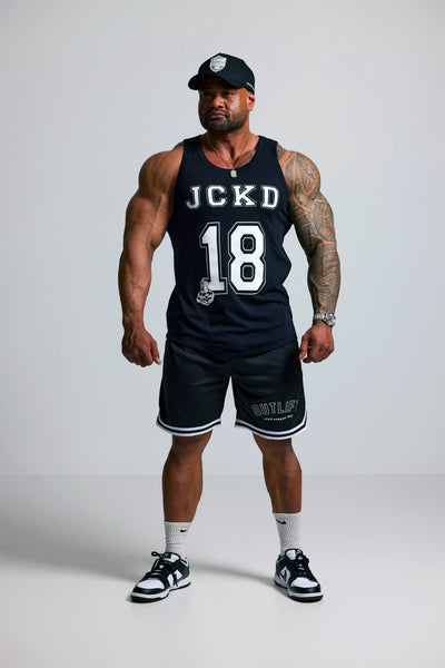 1020 OUTLIFT 18 SHORTS