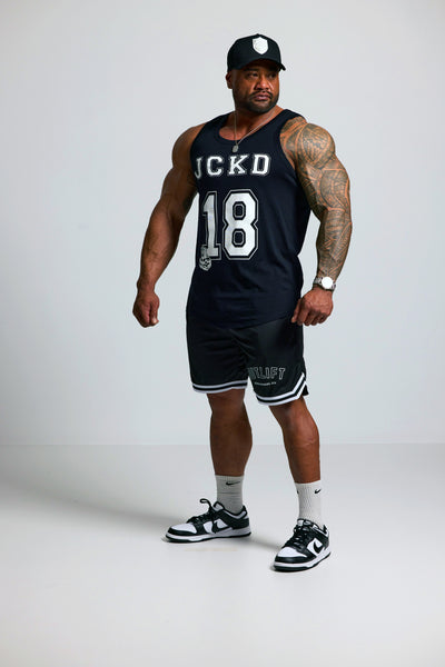 1020 OUTLIFT 18 SHORTS