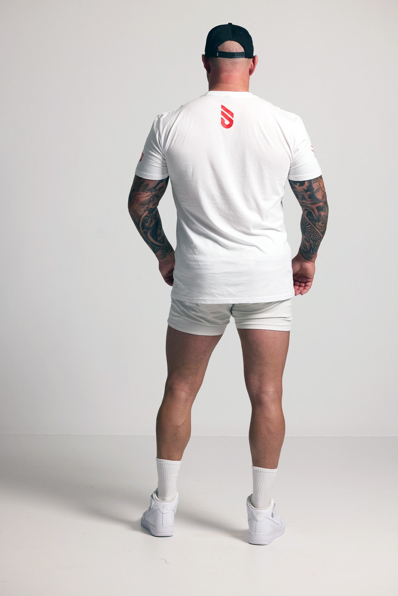2018 CROWNED LIFTER TEE